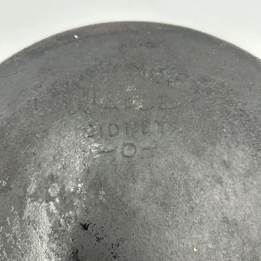Vintage Wagner Ware Sidney O No. 10 Cast Iron Skillet Made in USA Seasoned